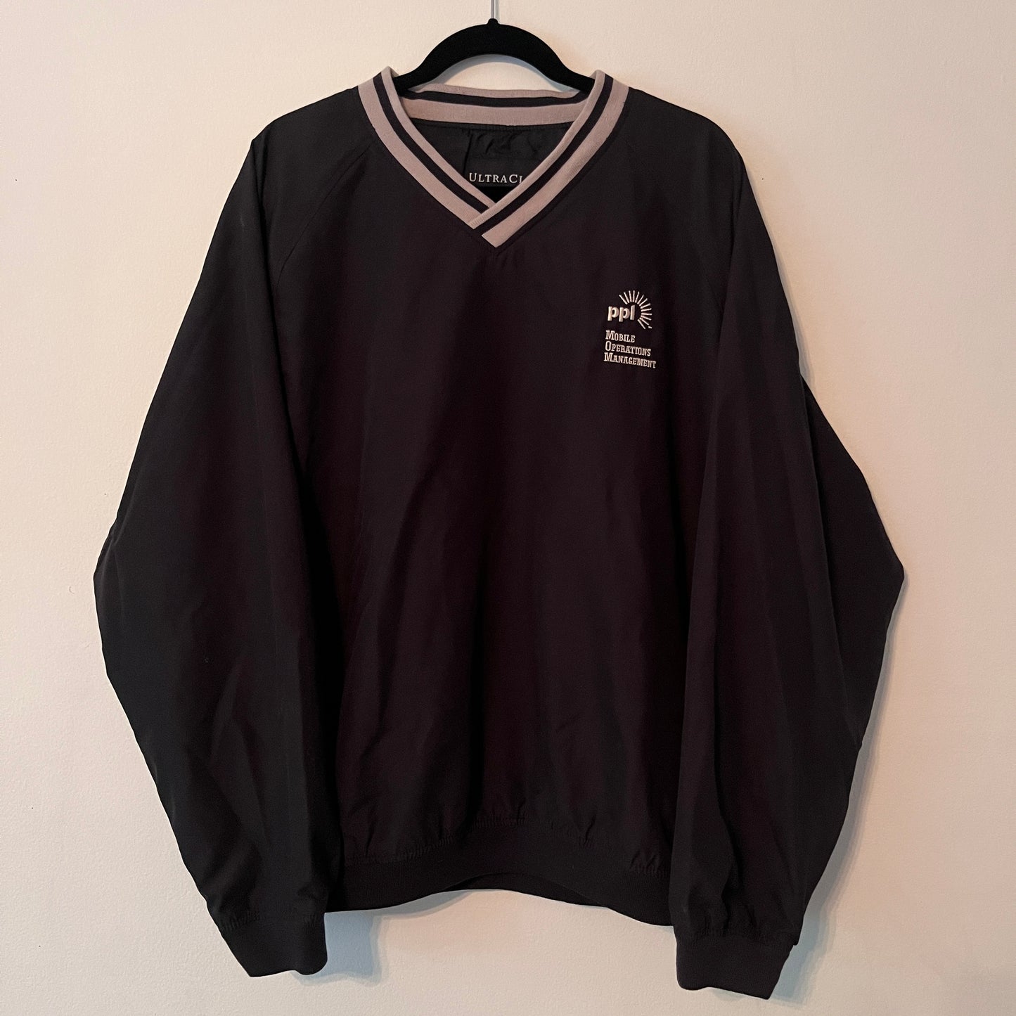 Vintage ULTRACLUB Windbreaker Crewneck (XL)