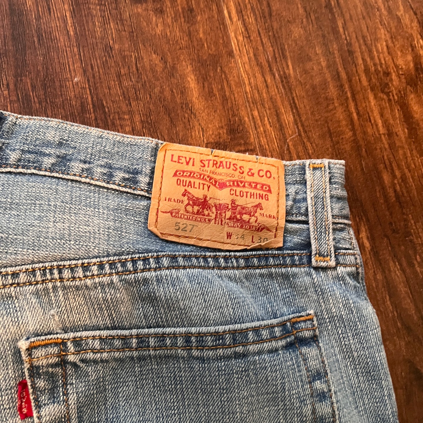 Vintage Levis 527 Low Boot Cut Jeans (W34xL30)