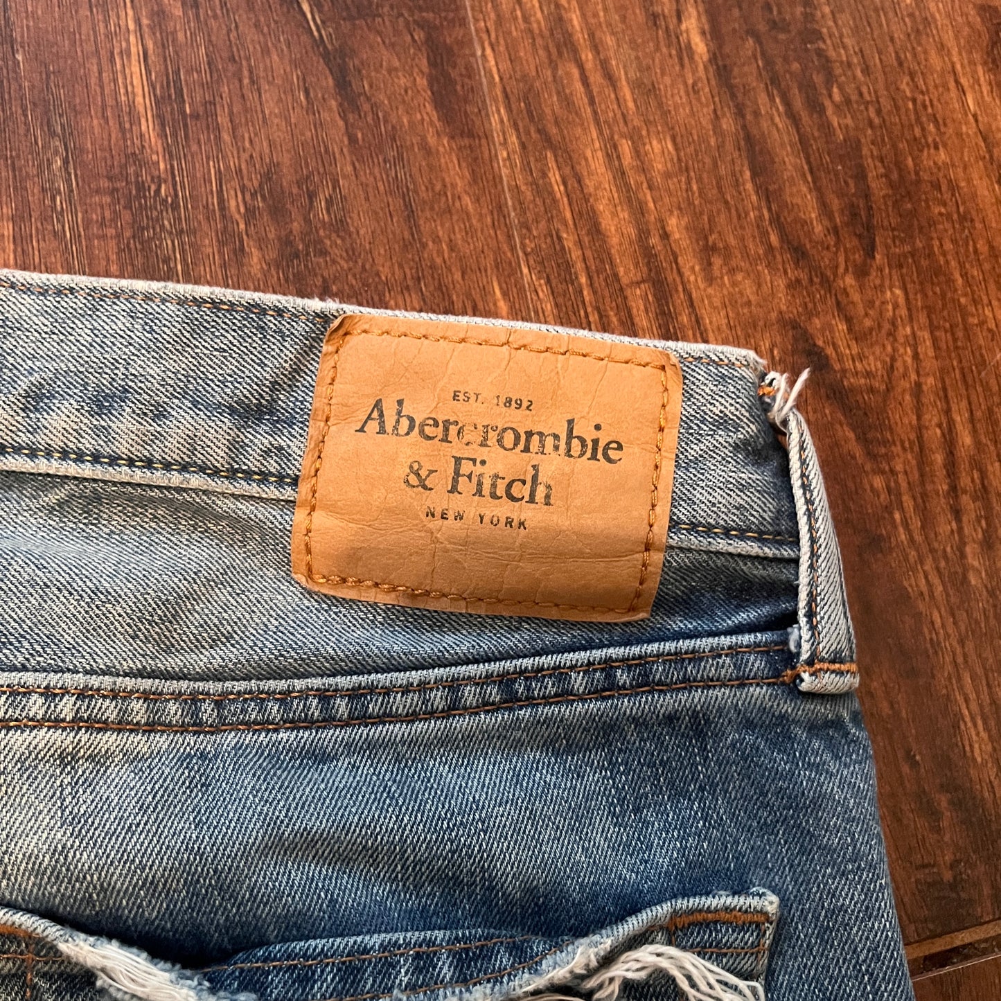 Vintage Abercrombie & Fitch Distressed Jeans (W30xL34)